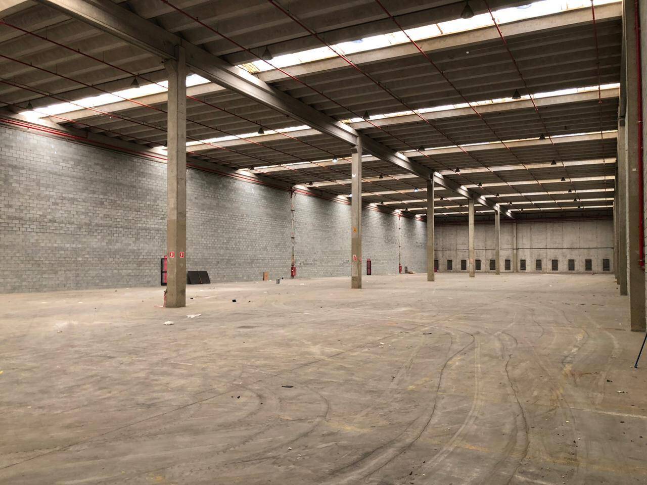 Depósito-Galpão-Armazém para alugar, 6300m² - Foto 6