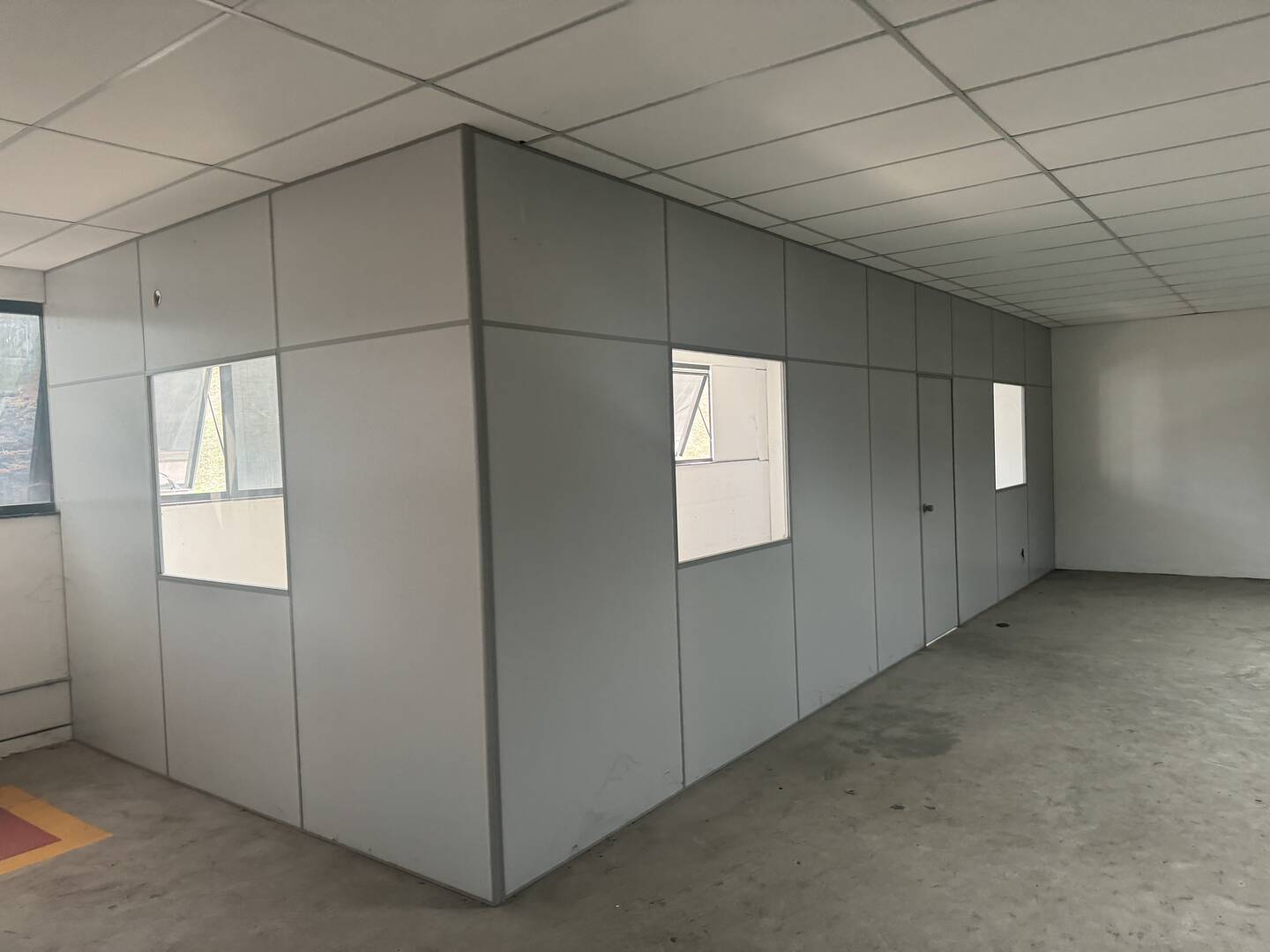 Depósito-Galpão-Armazém para alugar, 1275m² - Foto 23