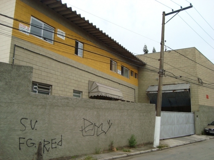 Depósito-Galpão-Armazém para alugar, 550m² - Foto 2